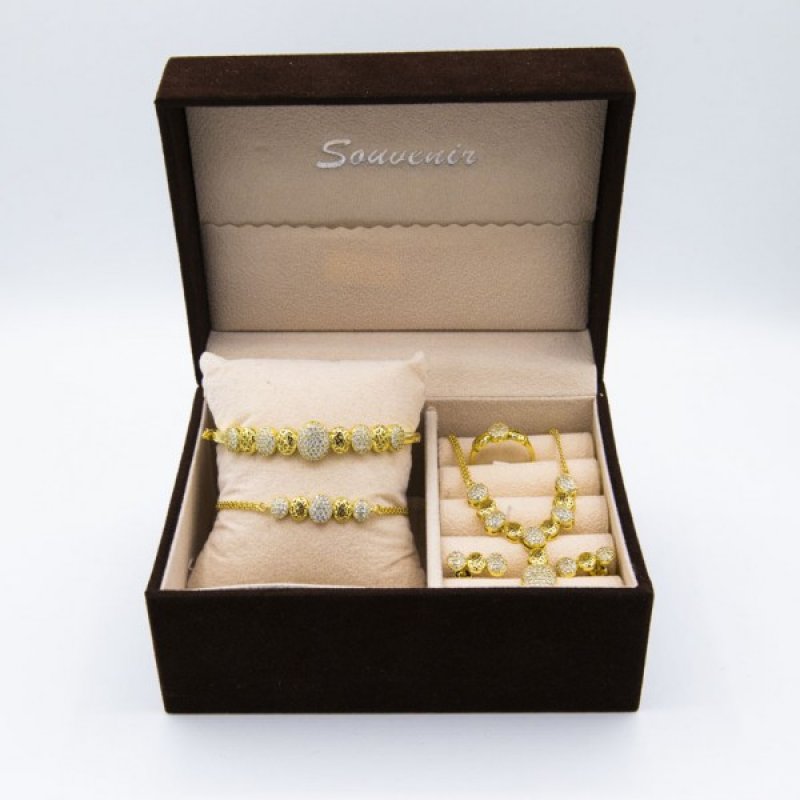 Ensemble Collier + Bague + Boucles d’Oreille + 2 Bracelets Fashion Ornement Femmes